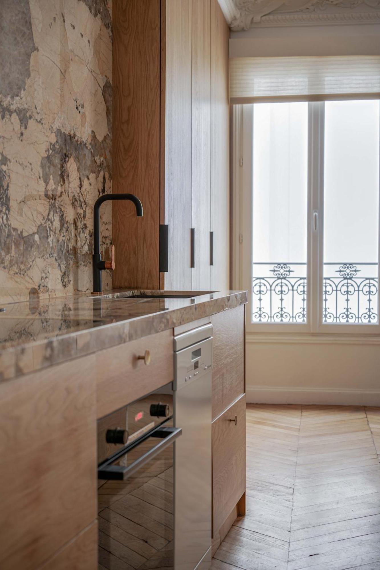 Montaigne Luxury * Parigi